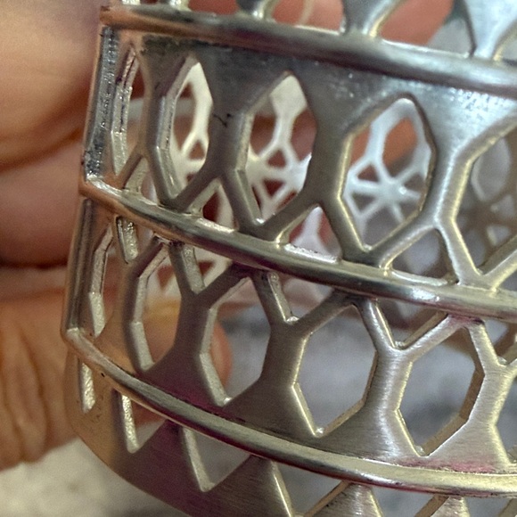 Stella and Dot Chic Silver Honeycomb Cuff Bracelet - Picture 9 of 15